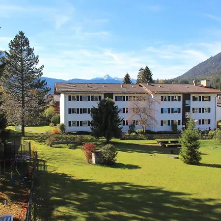 Lindenschlösschen&schlossgarten Apartment Garmisch-Partenkirchen