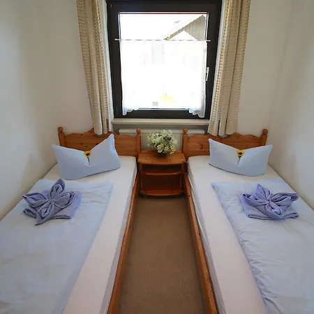 Lindenschloesschen & Schlossgarten Apartmán