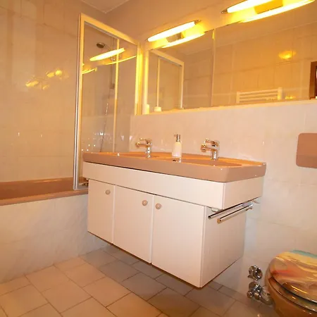 Lindenschloesschen & Schlossgarten Apartamento